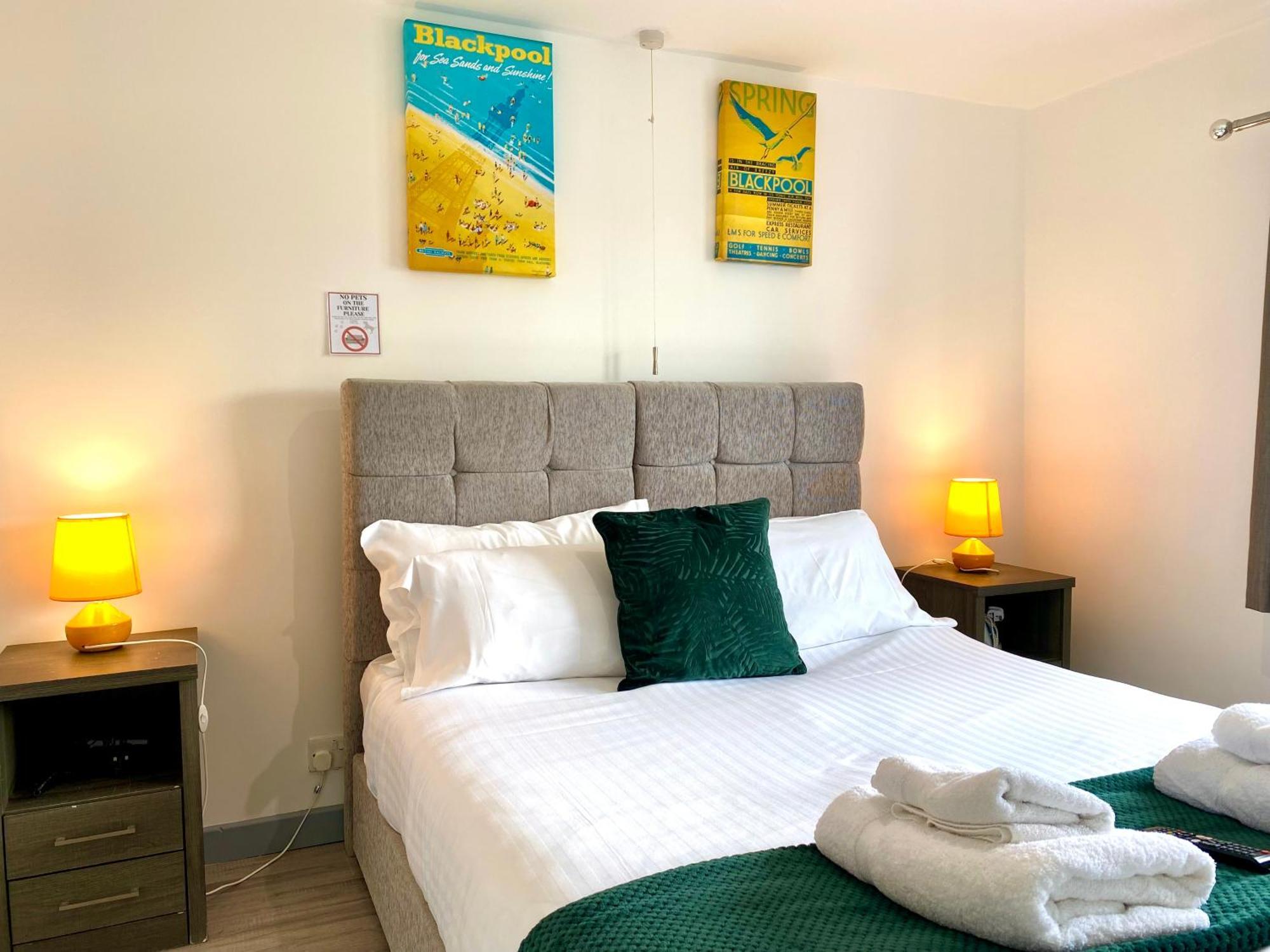 Kennedy House By Blackpool Service Apartments Eksteriør bilde