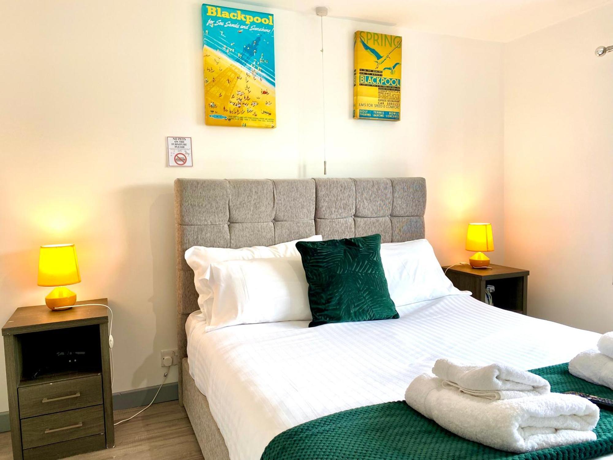 Kennedy House By Blackpool Service Apartments Eksteriør bilde